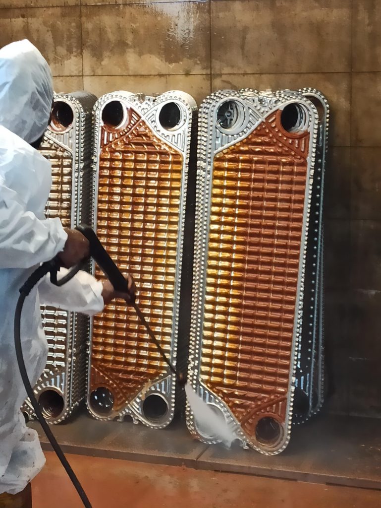 Lavaggio piastre scambiatore di calore